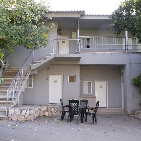 Kibbutz Beit Alfa Guest House Bet Alfa ภายนอก รูปภาพ