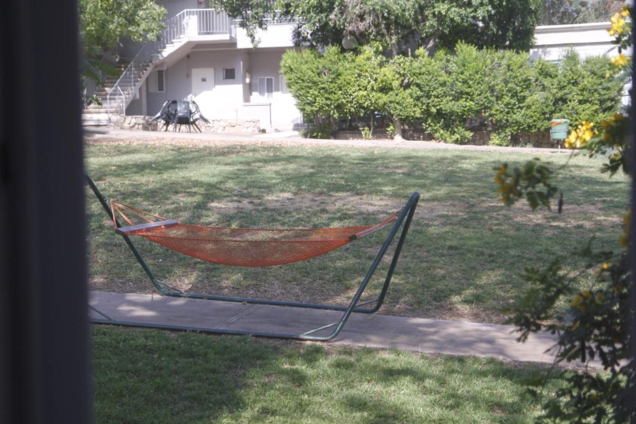 Kibbutz Beit Alfa Guest House Bet Alfa ภายนอก รูปภาพ